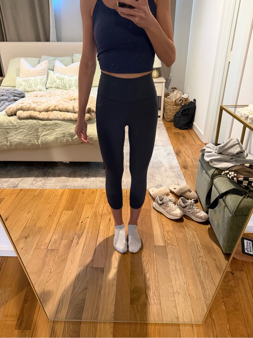 Lululemon High-Waist Gray Crop Leggings for Women